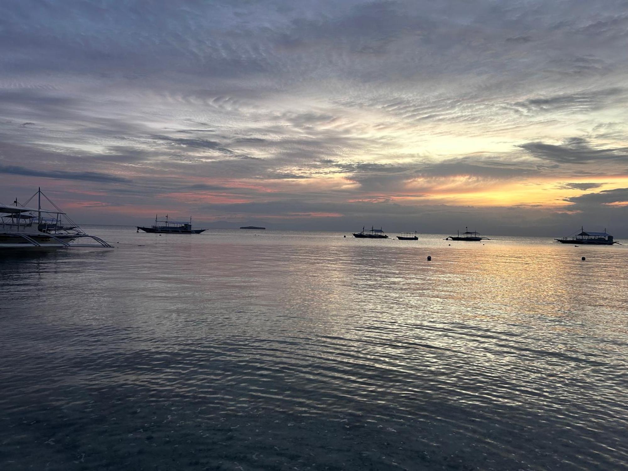 East Holiday Resort Moalboal Luaran gambar